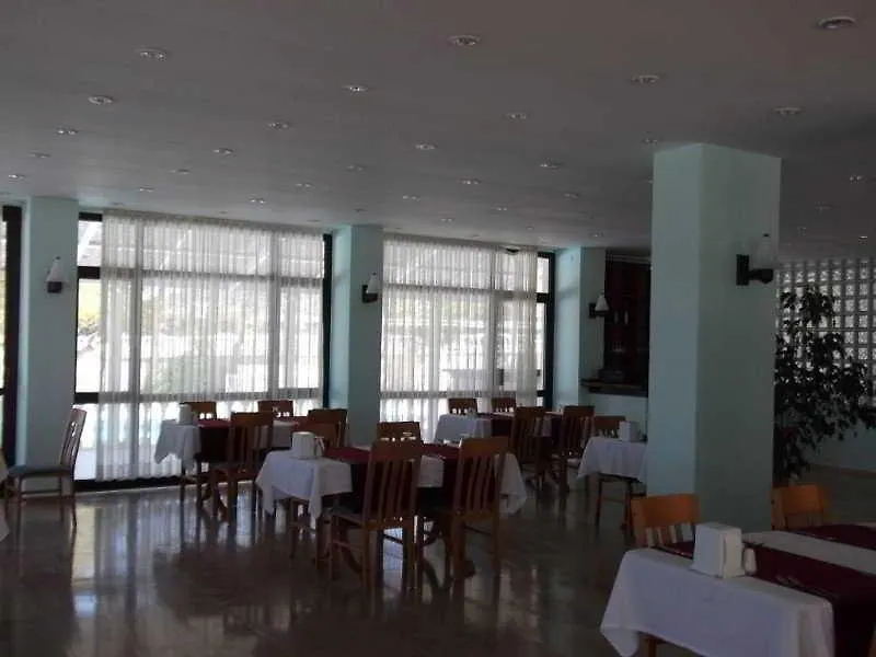 Central Park Hotel Çeşme